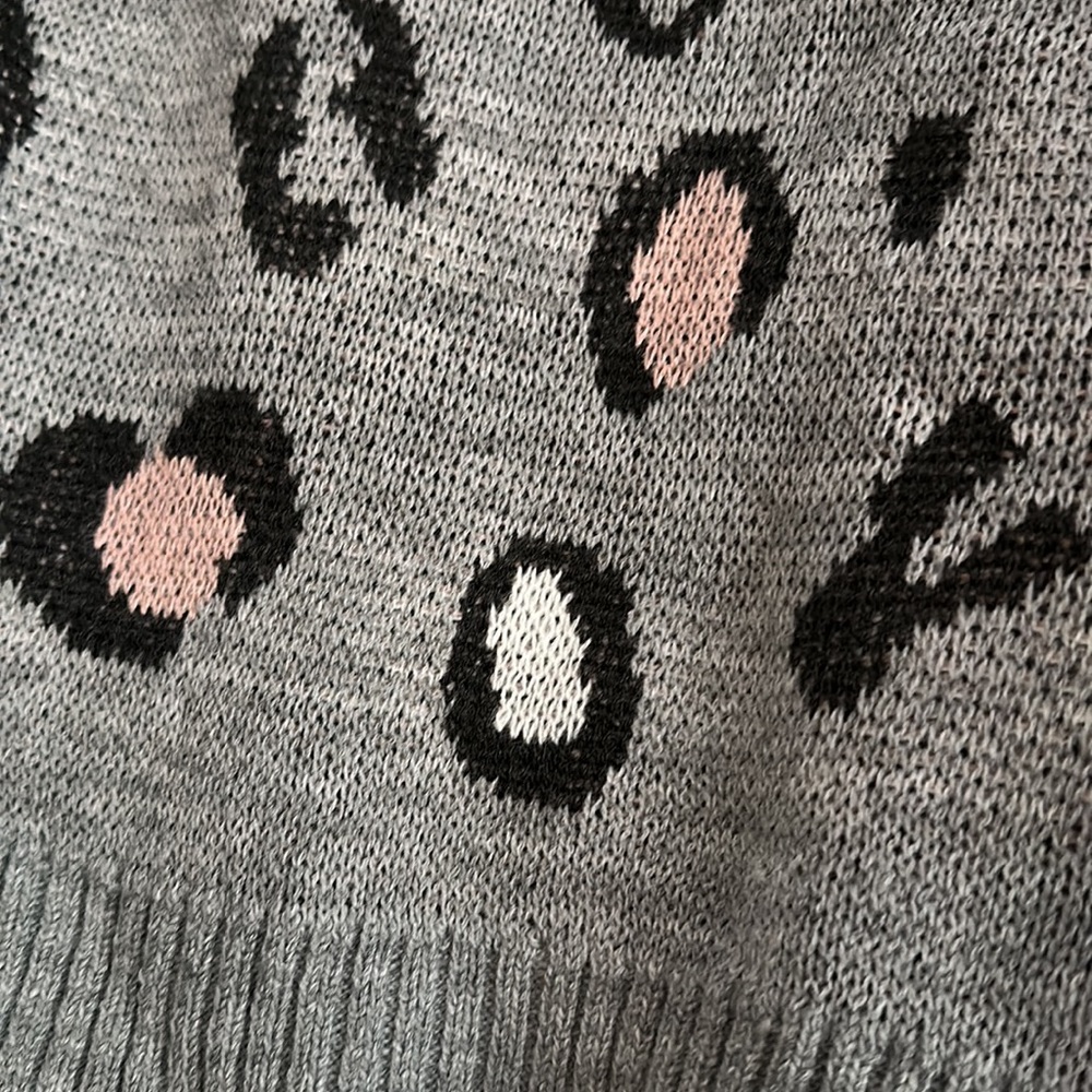 Sweater - Picture 2 of 2
